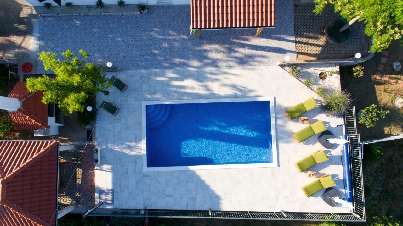 Holiday Home Koprivno Luaran gambar