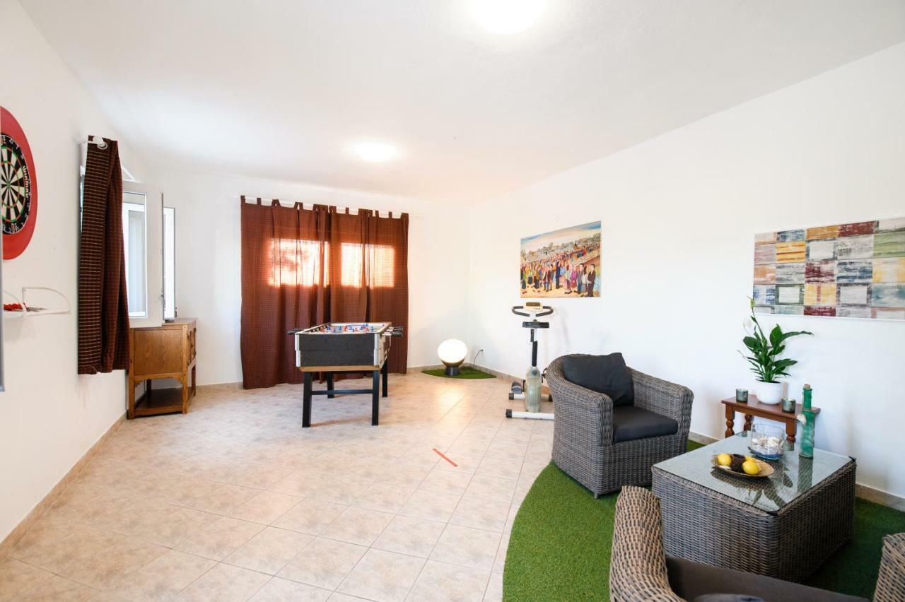 Holiday Home Koprivno Luaran gambar